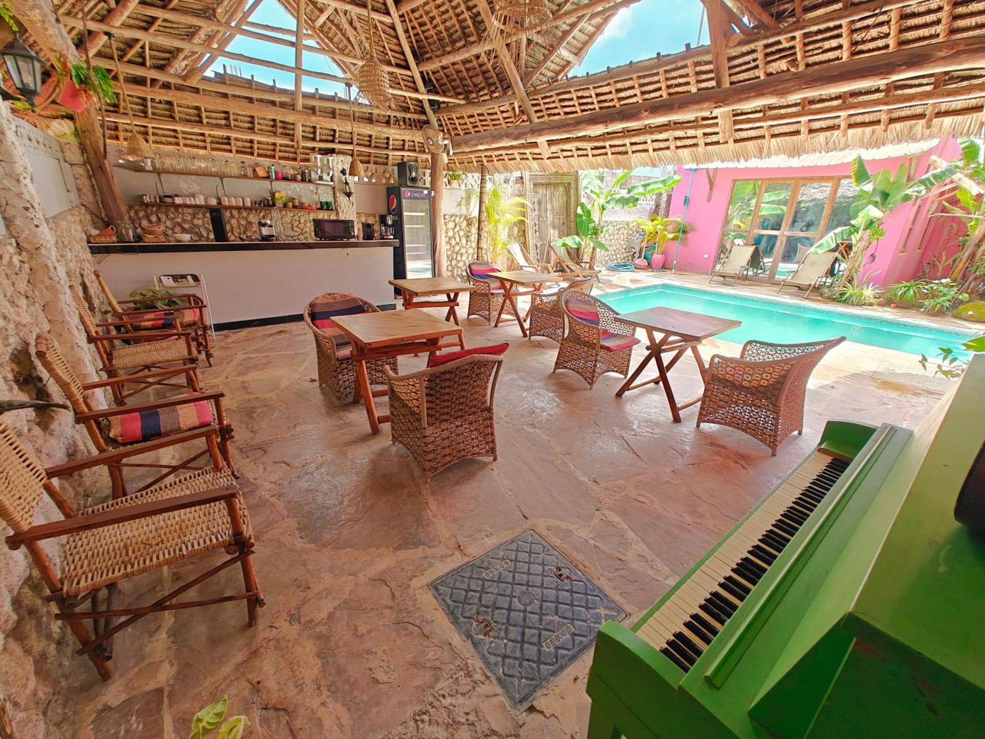 Nungwi Roses Villa Luaran gambar